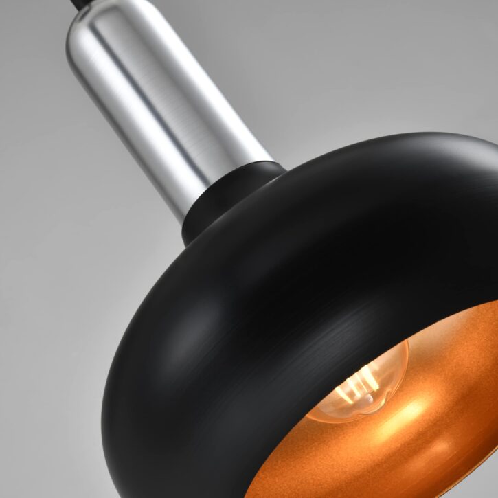 Zwart bolvormige hanglamp met zilveren details en retro stijl