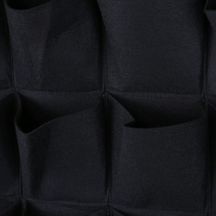 detailfoto van zakje van verticale moestuin van vilt